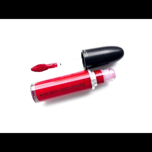MAC FEELS SO GRAND RETRO MATTE LIQUID LIPCOLOUR - Picture 6 of 7